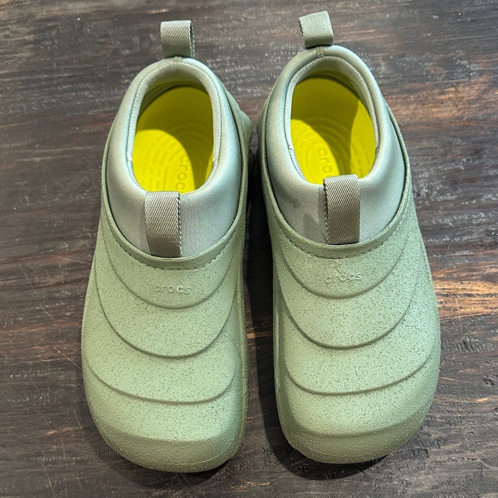 Crocs Echo storm spray texture